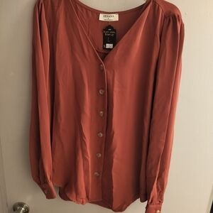 Zenana Outfitters Women's Rust Button-Up Top